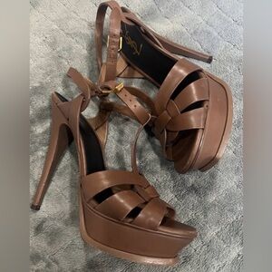 Yves Saint Laurent Tribute Platform Sandal | EUC | Sz 37.5 / 7.5US